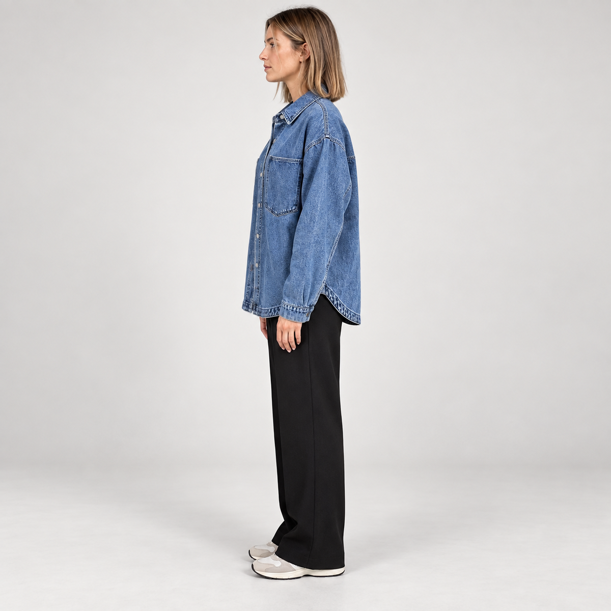 Women's Oversized Button Down Washed Denim Jacket Long Sleeve