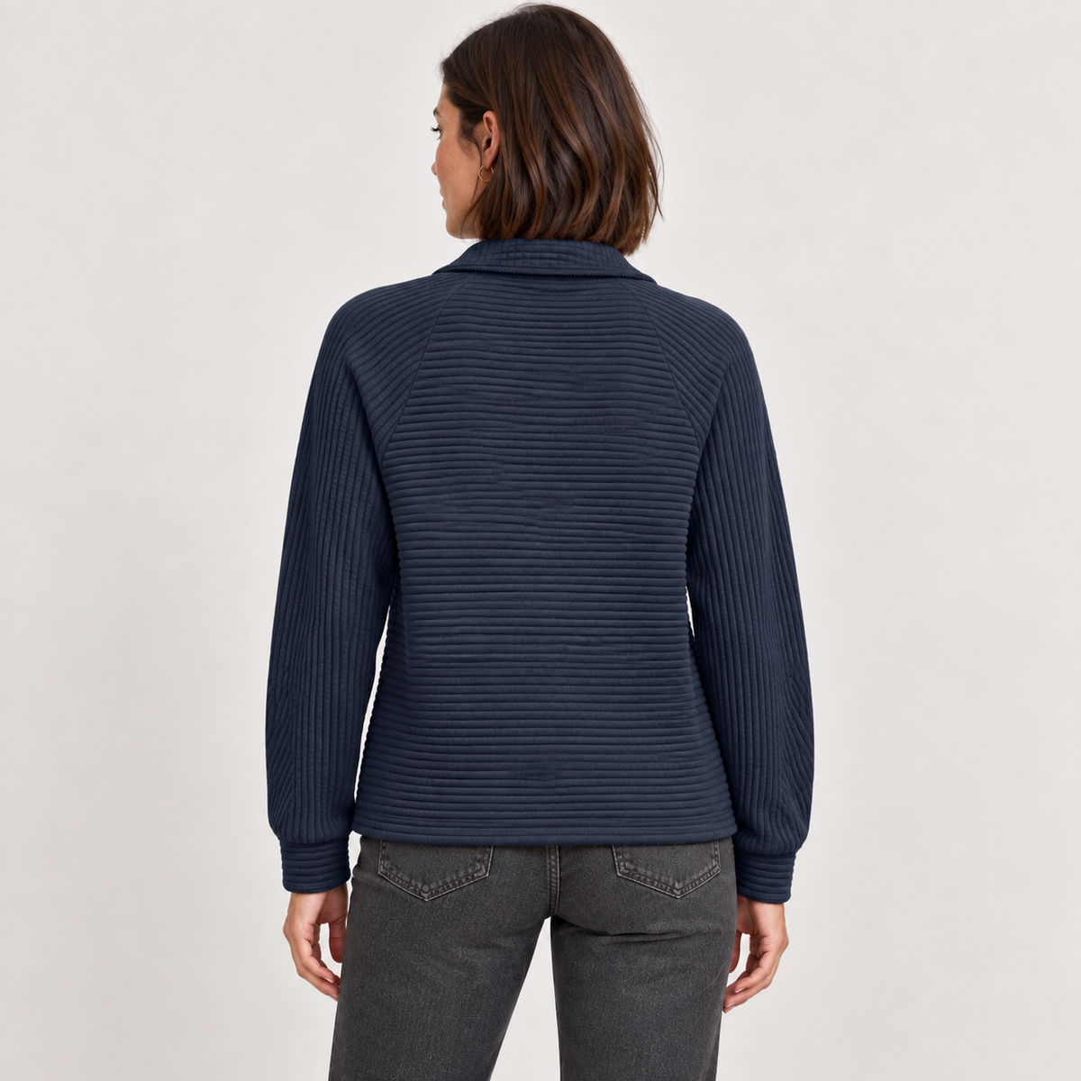 codex-lot8::dark-blue::03-back