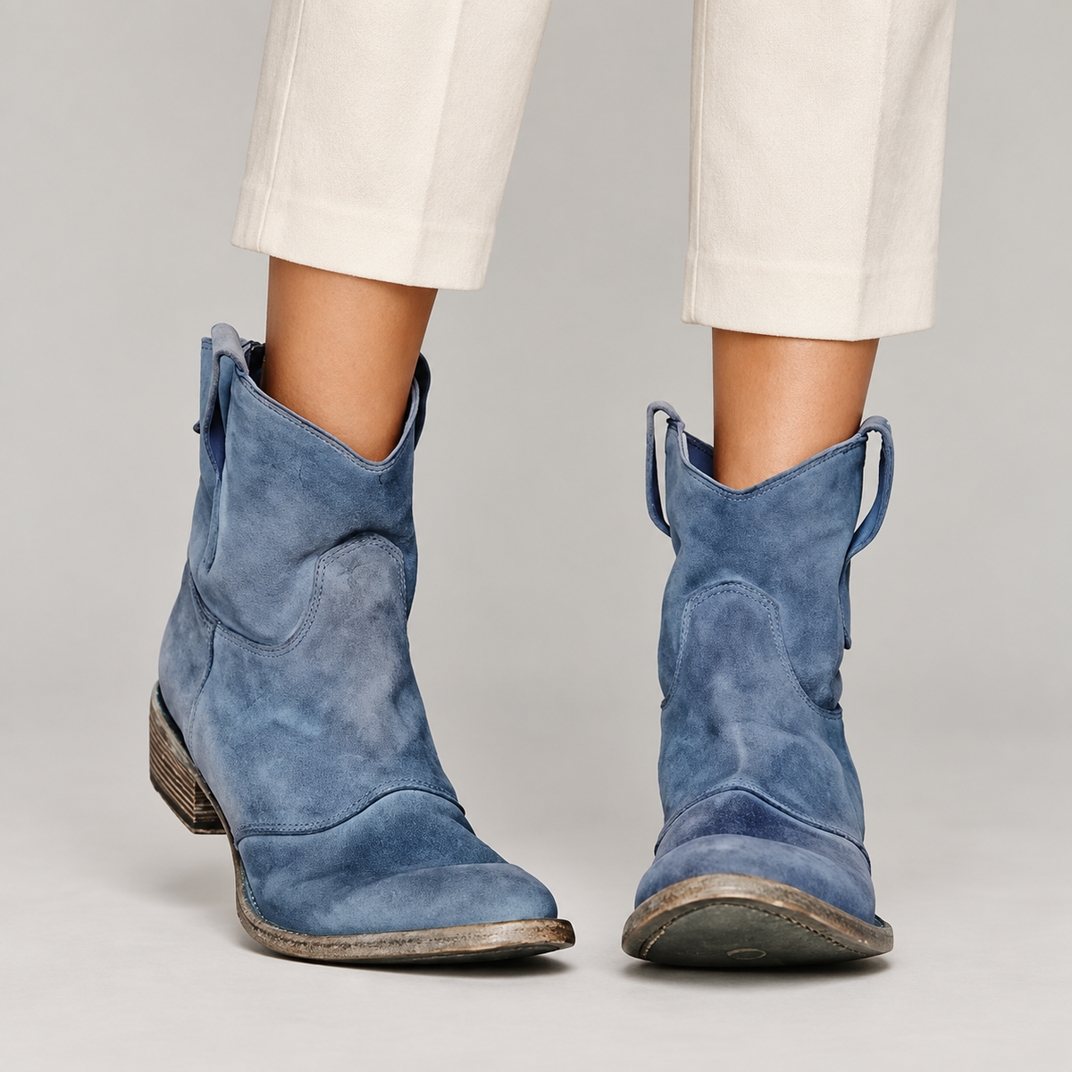 codex-shoes-lot2::blue::04-model
