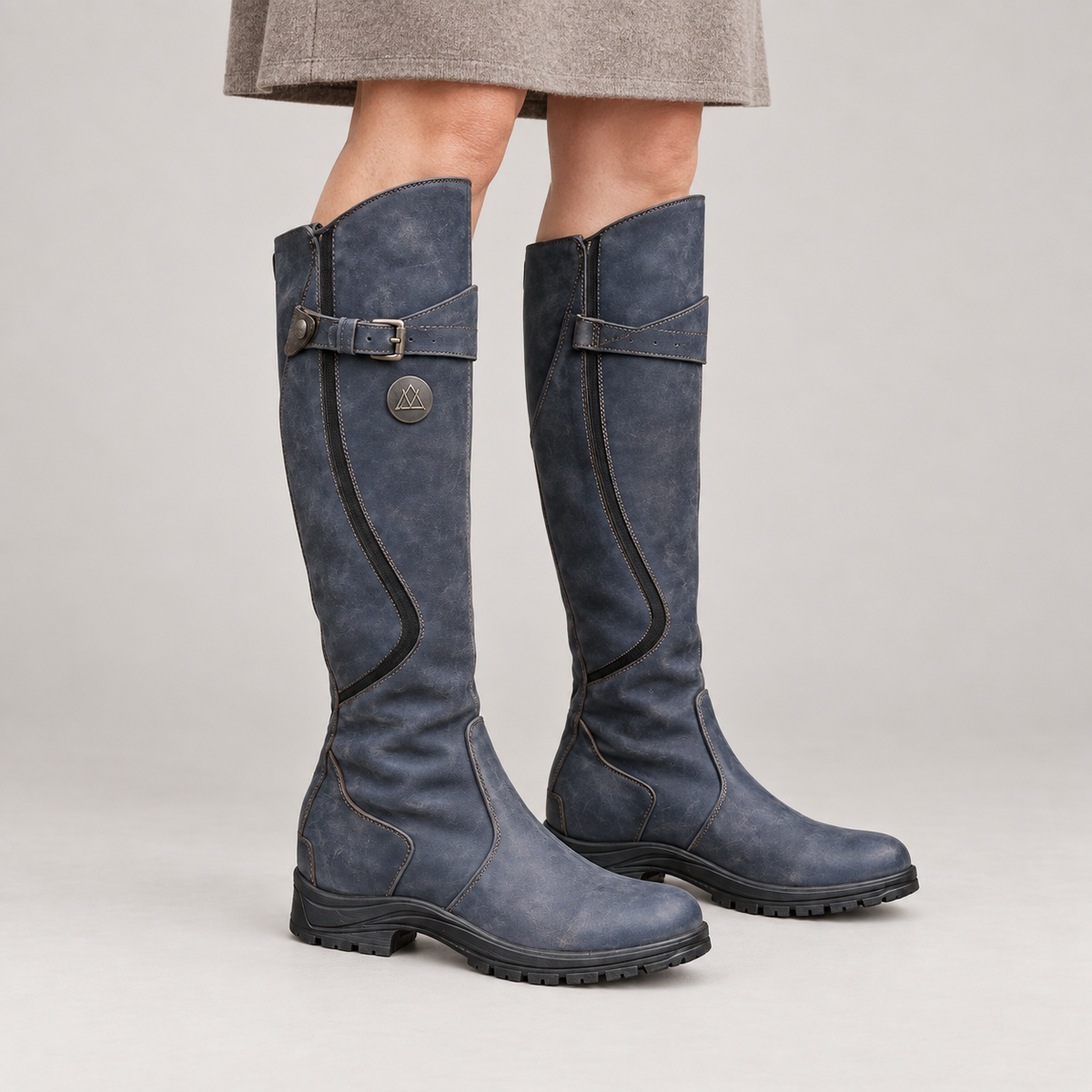 codex-shoes-lot1::Blue::04-model
