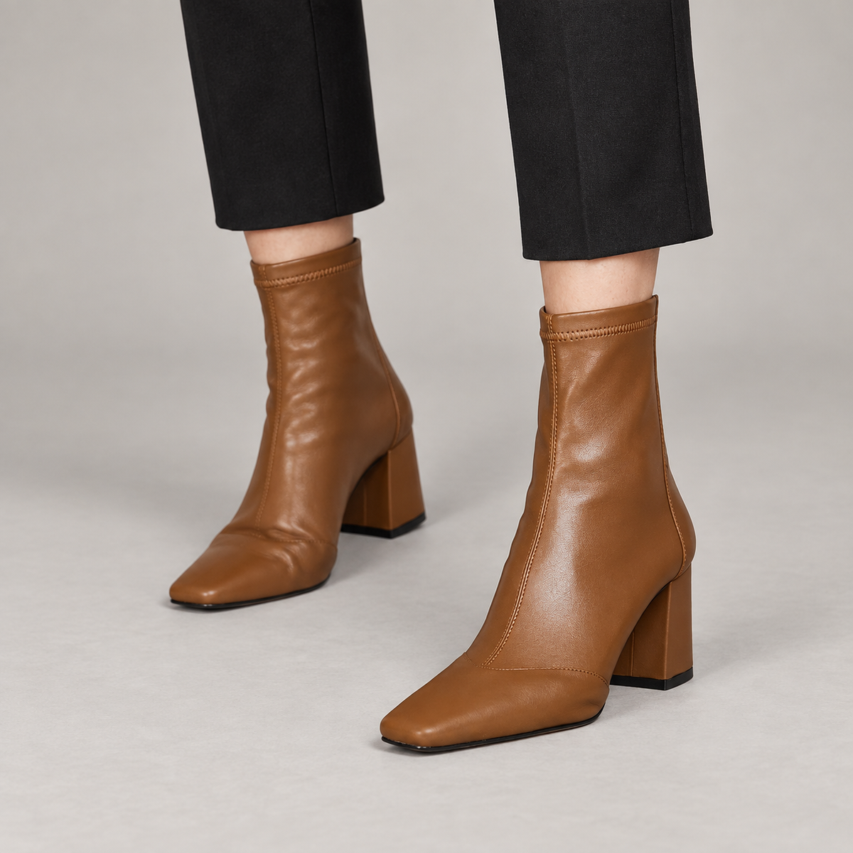 codex-shoes-lot2::brown::04-model