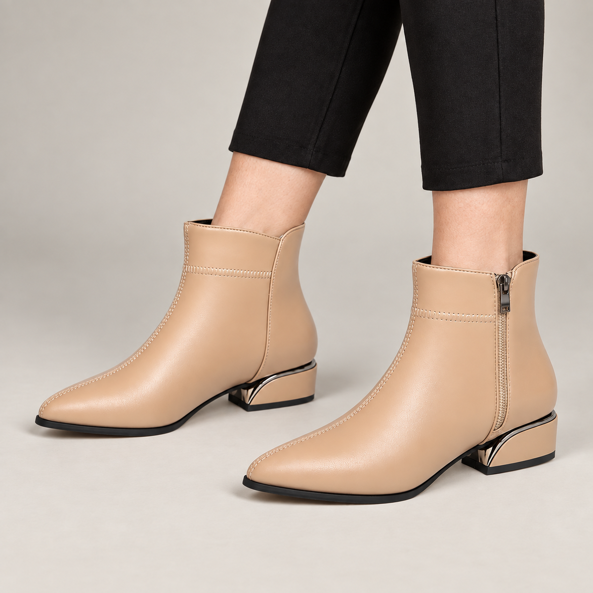 codex-shoes-lot4::beige::04-model