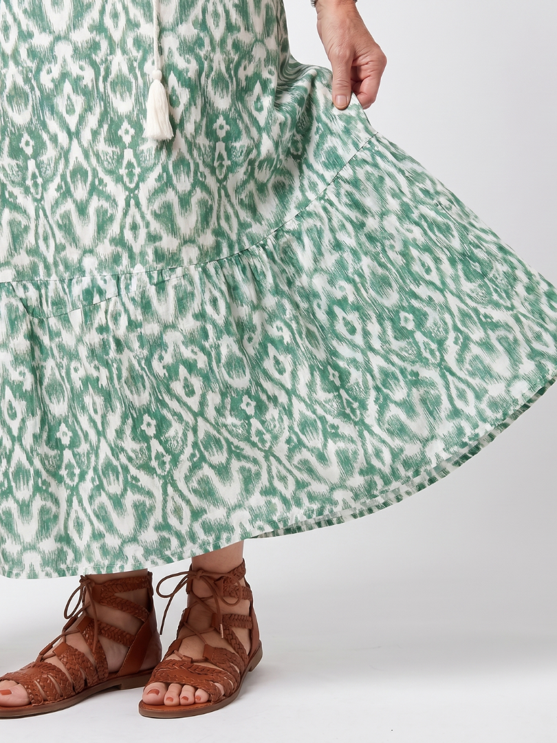 Elsbeth | Pattern V Neck Tassel Midi Dress