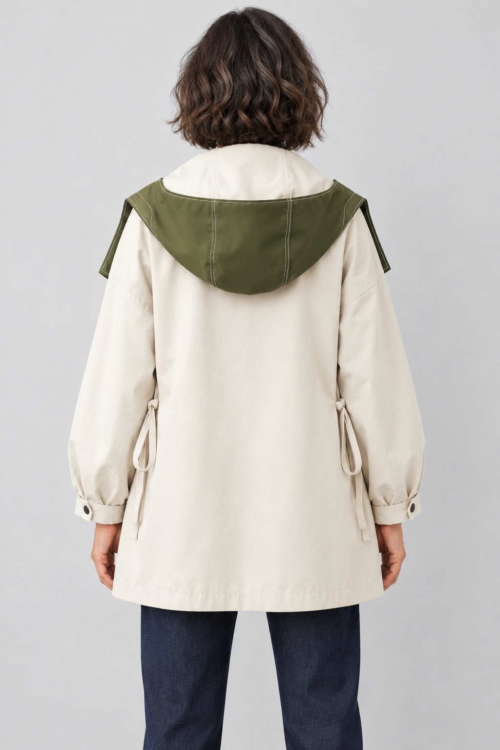 L5-AURORA-White-03-back