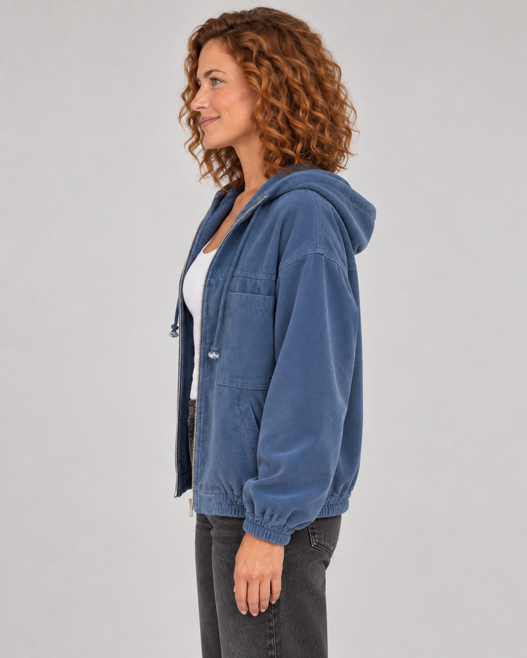 L5-CHARLY-Blue-02-side