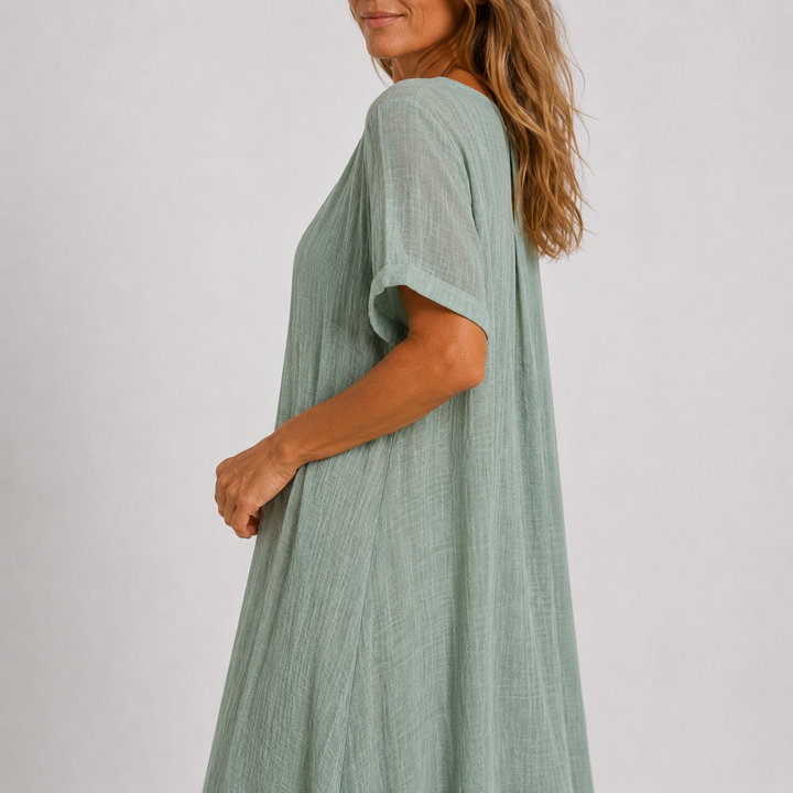 Violet | Flowing V-Neck Maxi Dress