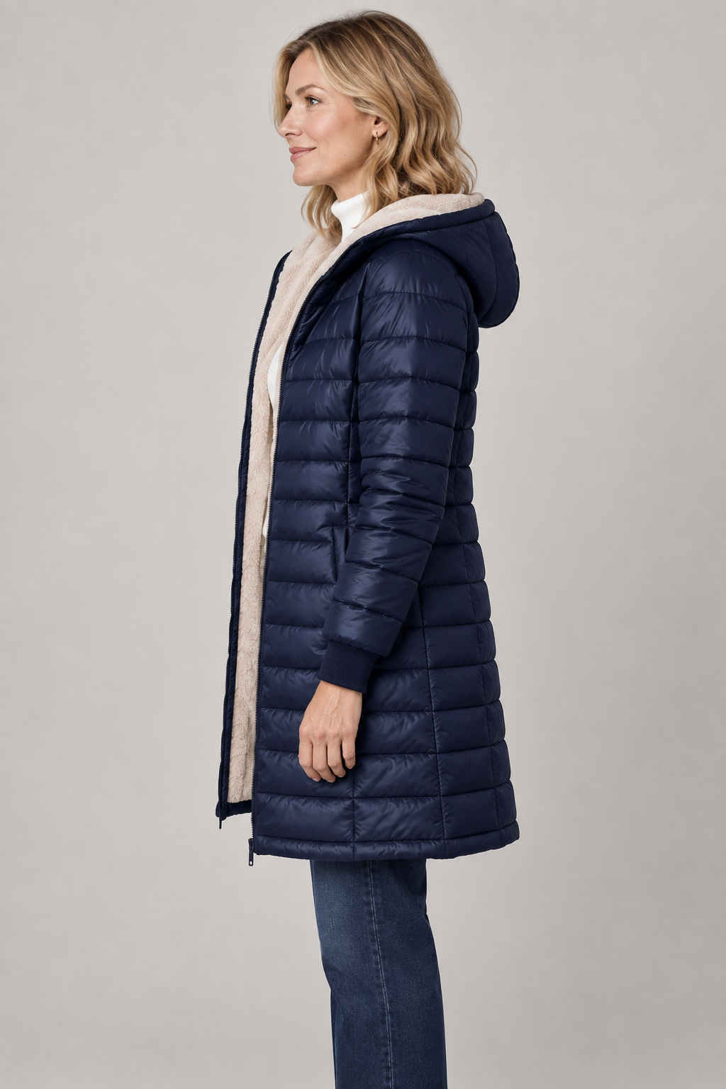L5-MAISIE-Blue-02-side