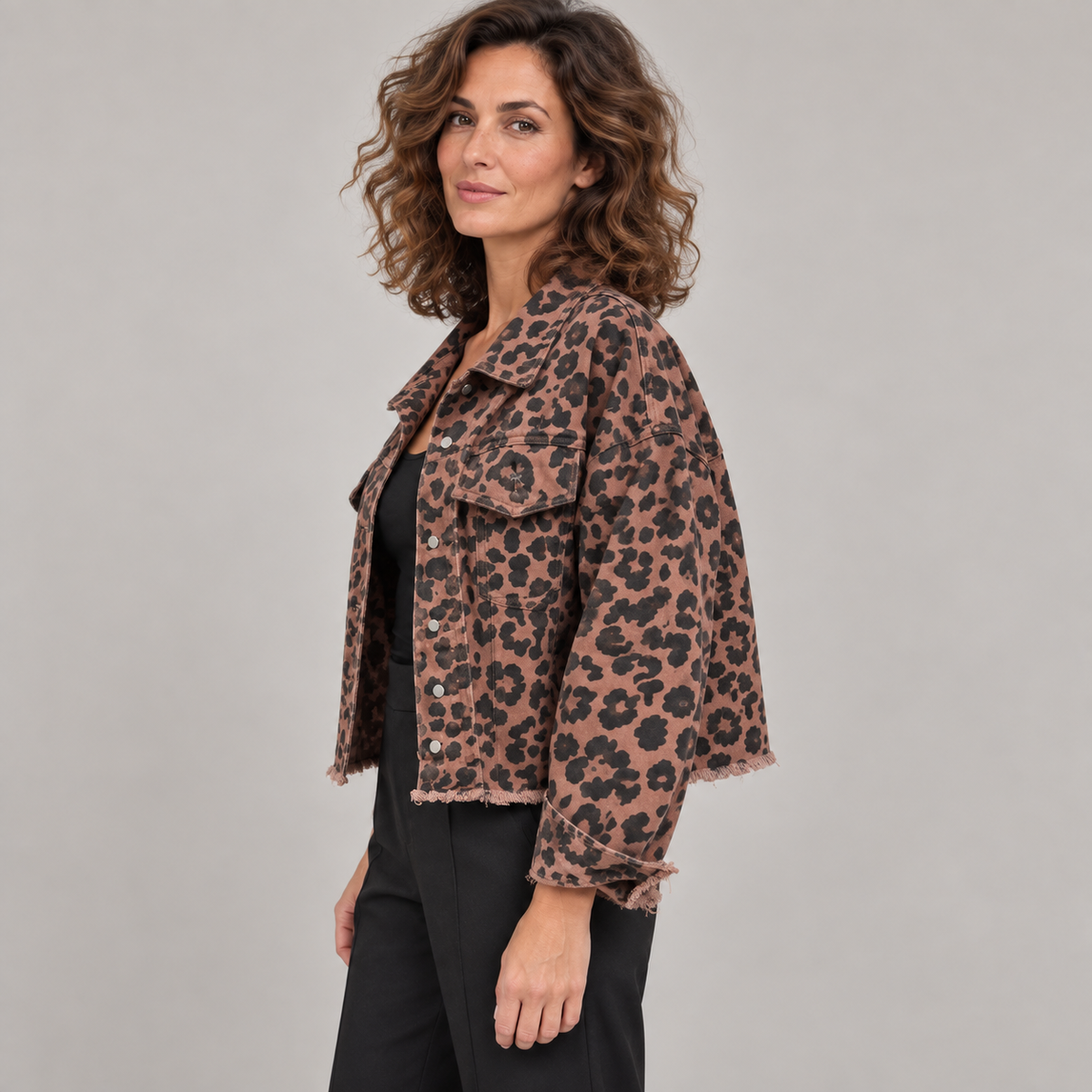 REEVA-Leopard-02-side