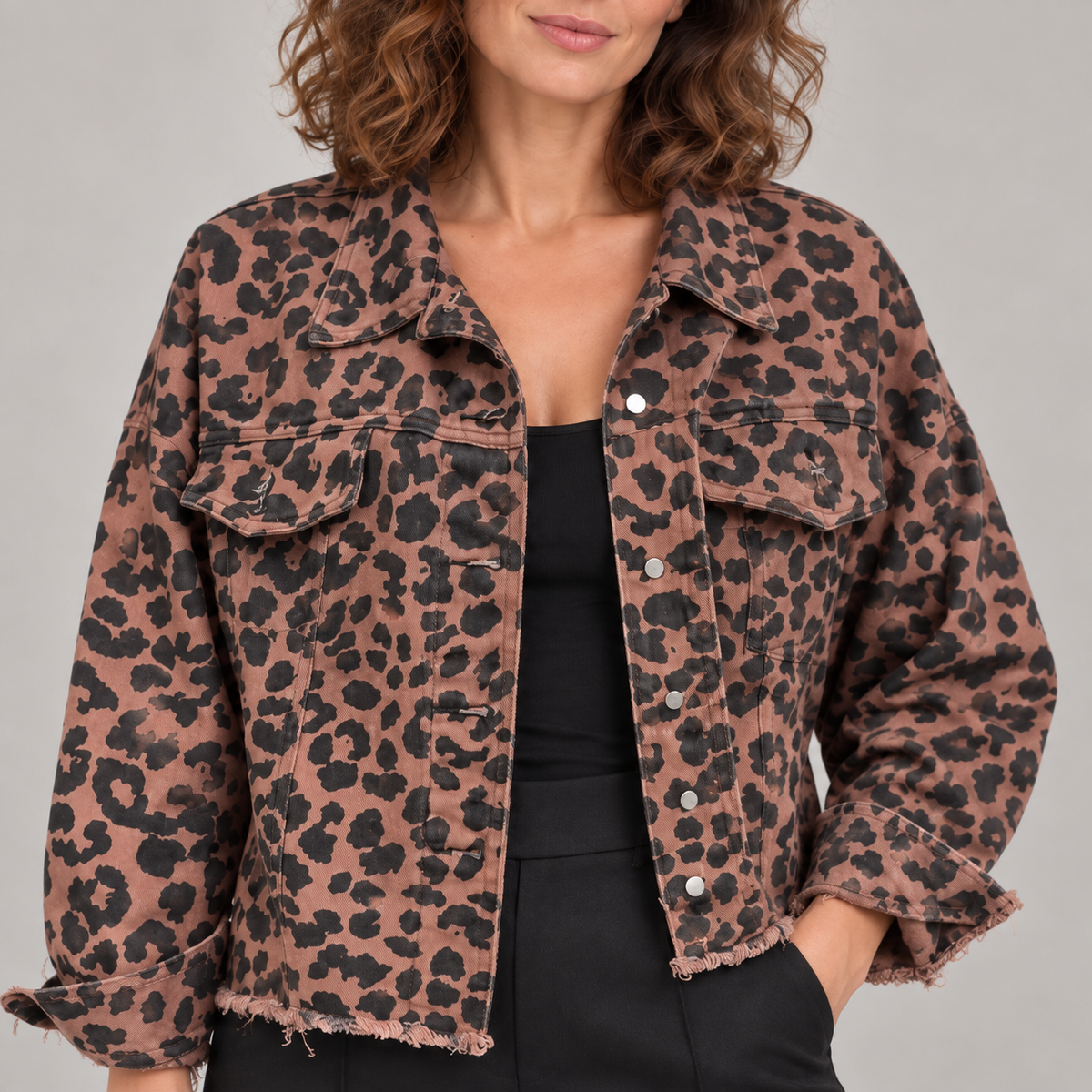 REEVA-Leopard-04-detail