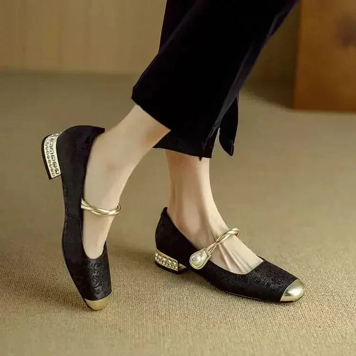 Mestelle | Pearl Strap Vintage Mary Jane Heels