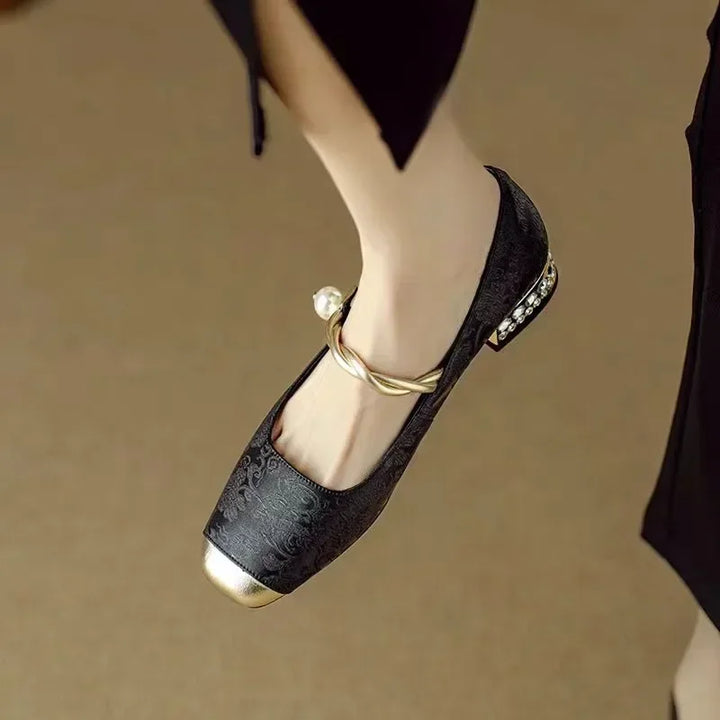 Mestelle | Pearl Strap Vintage Mary Jane Heels