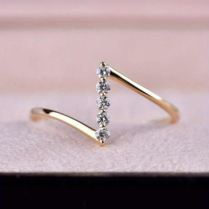 White Gold Dainty Z-Shaped Zirconia Ring