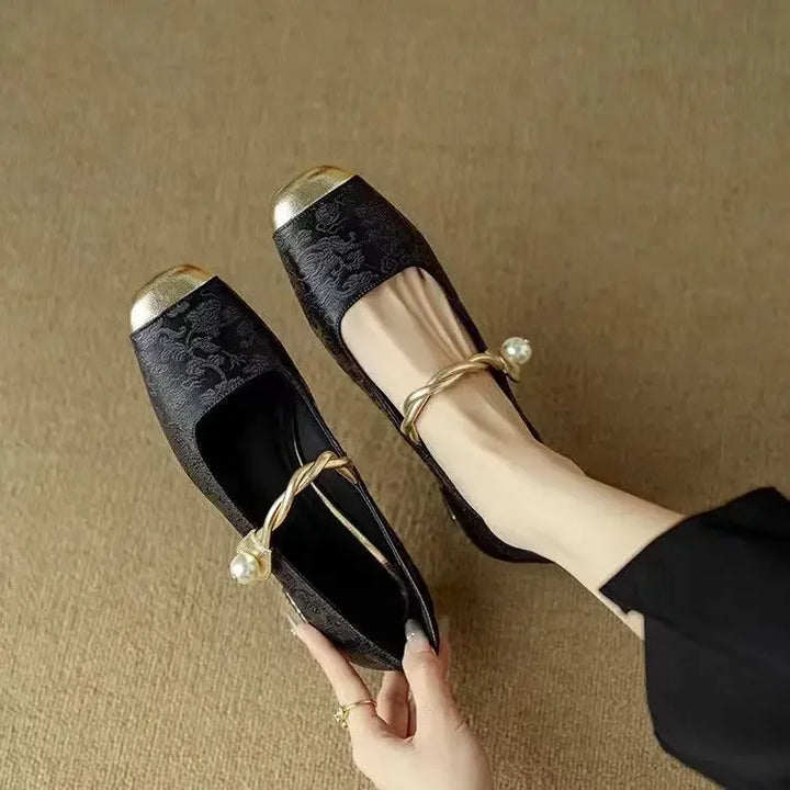 Mestelle | Pearl Strap Vintage Mary Jane Heels