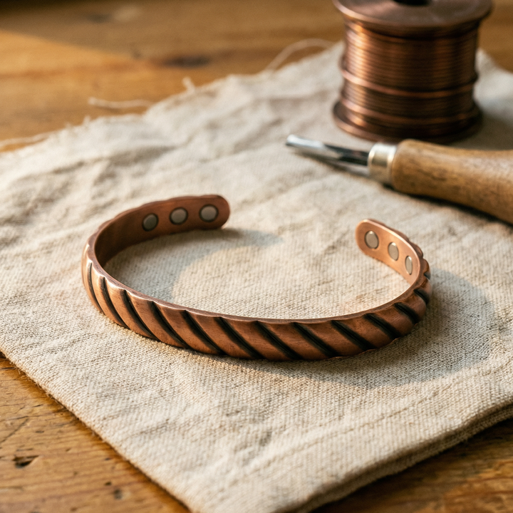 Valeria | Ridged Magnetic Copper Cuff Bracelet