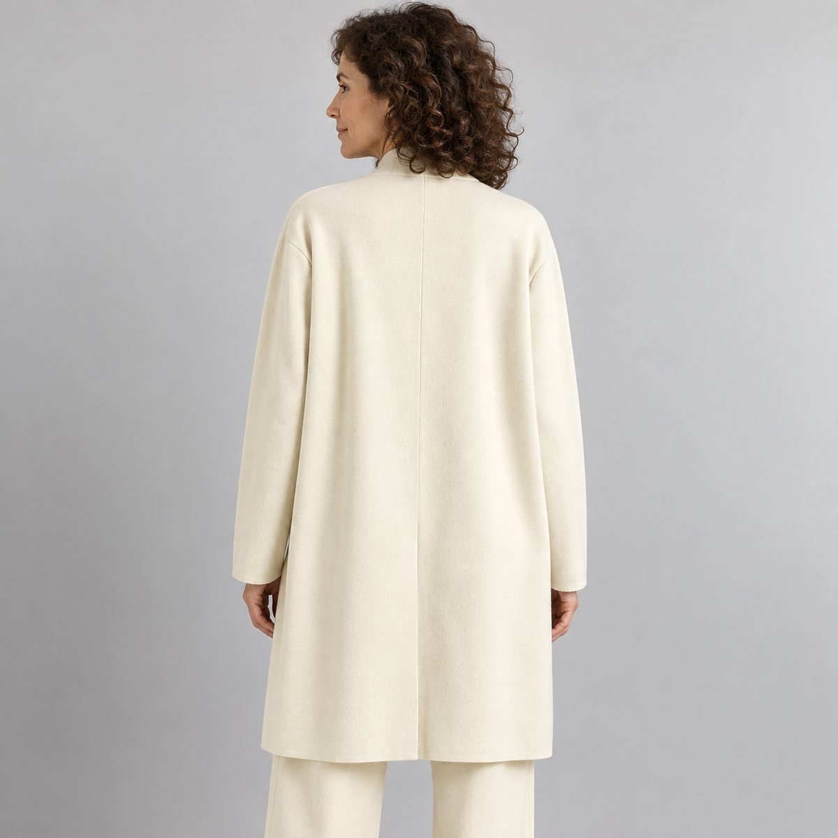 cream-white - back